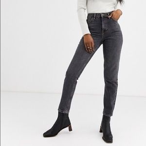 NWT Topshop Mom Jeans Faded Black